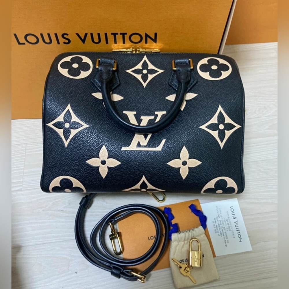 🚨 SOLD 🚨 2450 CAD - Speedy 25 Bandoulière
